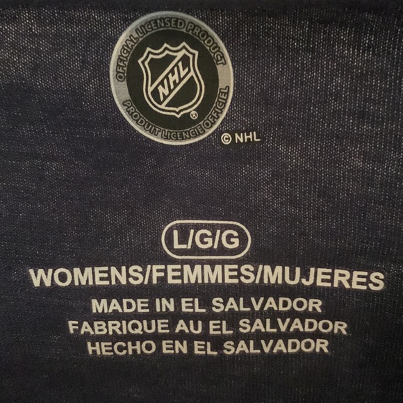 Seattle Kraken V-Neck T-Shirt - Picture 2 of 5